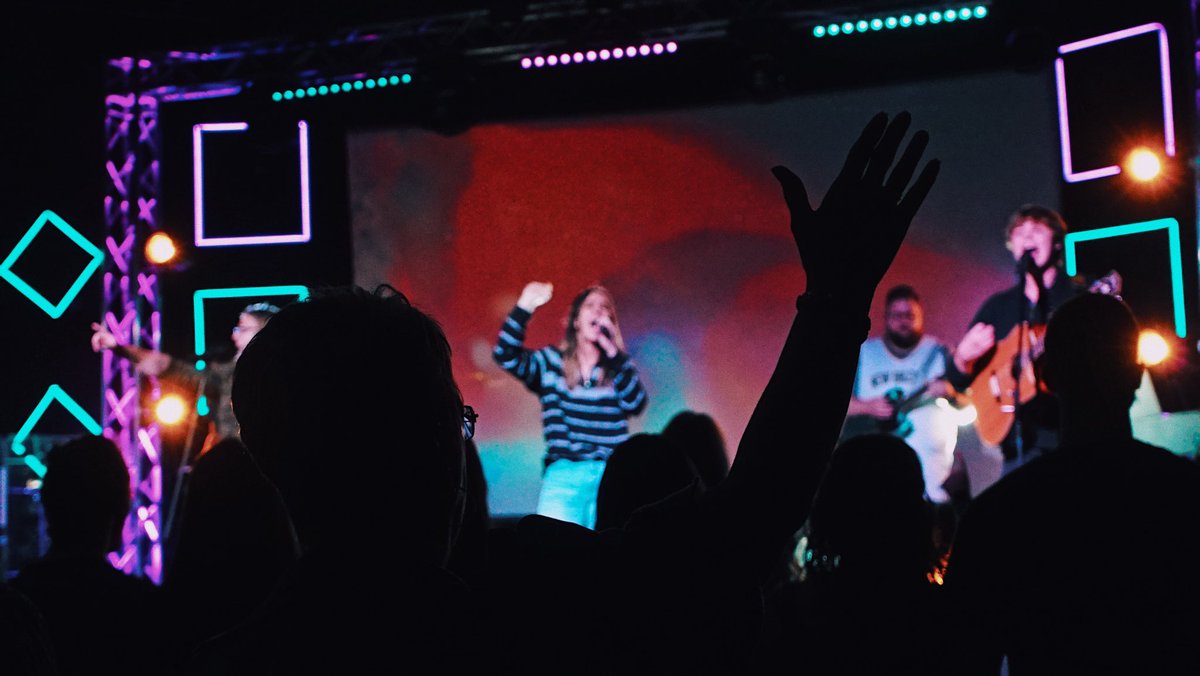 TheExperienceTE's tweet photo. HAPPY WEDNESDAY 👏
Halfway through the week = 1 day closer to Sunday!
Join us for IN-PERSON Sunday Services! There is nothing like being in God’s house.
*** Register HERE :: https://t.co/nIkhW7mUby
#TEChurch https://t.co/8It5t1FqwL