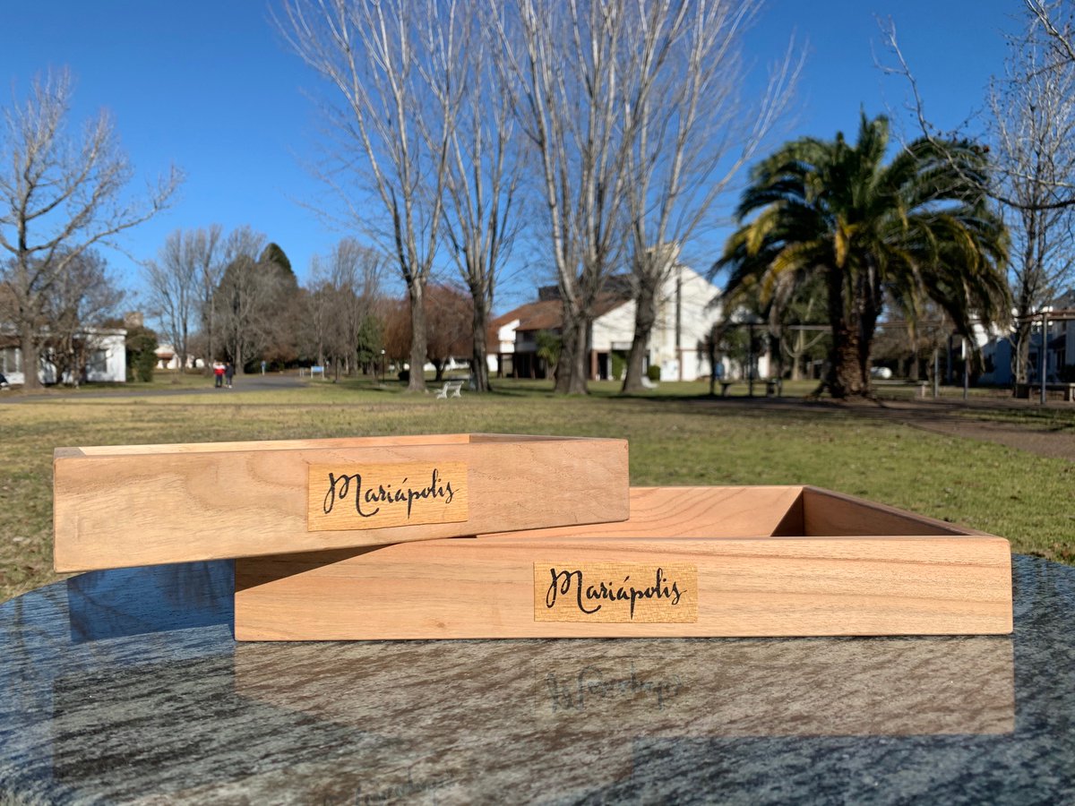 ProductosMarip1's tweet photo. NUEVAS BANDEJAS MARIAPOLIS!!!
Podes encontrar esto esto y mucho más en la categoría “Hogar” de nuestra tienda virtual: https://t.co/xehbj8fUYc

Regalemos Felicidad!!!

#productosmariapolis #mariapolis #regalemosfelicidad #hogar #bandejas #madera https://t.co/ow9WRB19d0