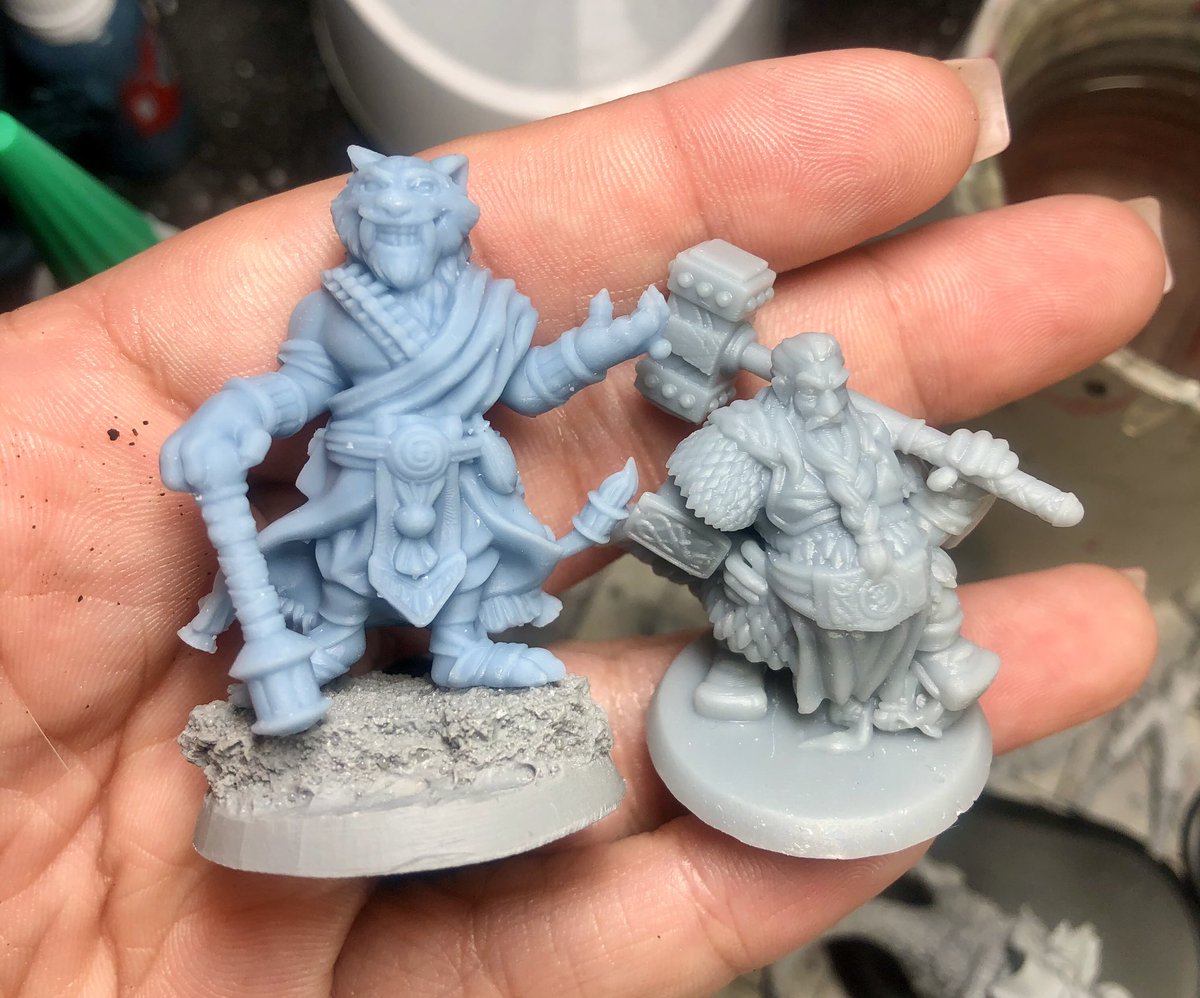 Metalhead_Minis's tweet photo. Thx to those who joined us for #twitchtuesday and #metalmornings had fun working on some @MidKnightHeroes @warcradlestudio and some minis that came in the mail thanks to being a patron for @artofmikedisney Thx to @orthoberstudio for the raid as always π. https://t.co/1zd58THj8A https://t.co/Rcvtzs5oLG