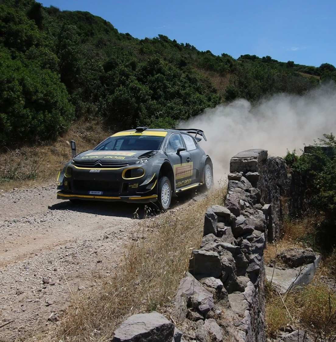 AM89news's tweet photo. #andreasmikkelsen #wrc @OfficialWRC @redbullmotors @pirellisport #pirelli #rally @CitroenRacing @ompracing @redbull #test #fightbacktowrc @GoPro #citroen #c3 #sardinia photos by pirelli (more to come below ⬇️) https://t.co/uRJ0UFtFe6