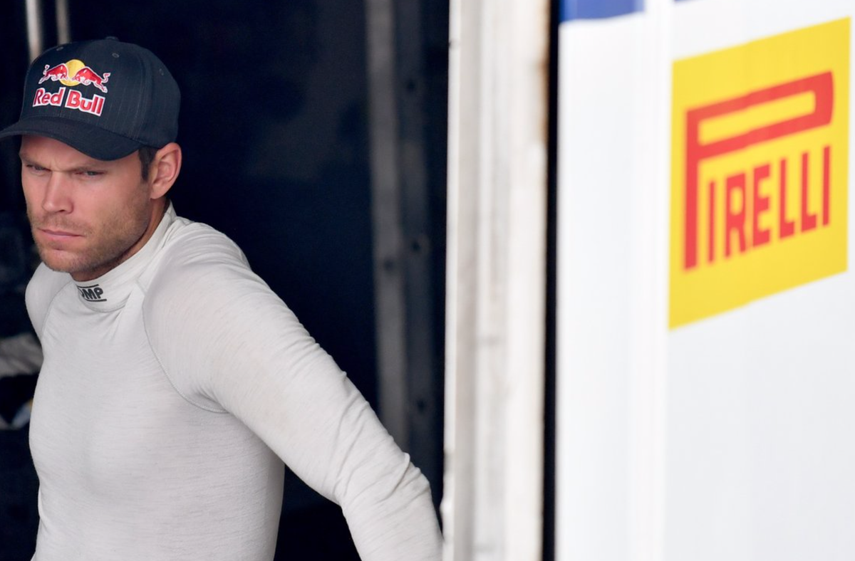AM89news's tweet photo. #andreasmikkelsen #wrc @OfficialWRC @redbullmotors @pirellisport #pirelli #rally @CitroenRacing @ompracing @redbull #test #fightbacktowrc @GoPro #citroen #c3 #sardinia photos by pirelli (⬇️) #mikkelsen https://t.co/h2MfNrmG9t