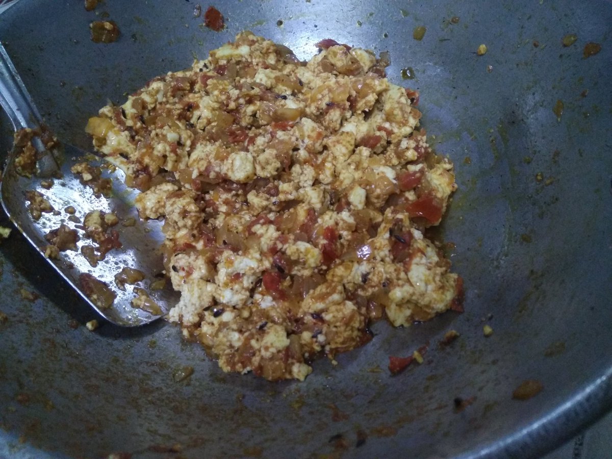 IMindianTrader's tweet photo. #paneerbhurji
#parotha
#cooking
#learning
#homemade https://t.co/KdK6MHwvup