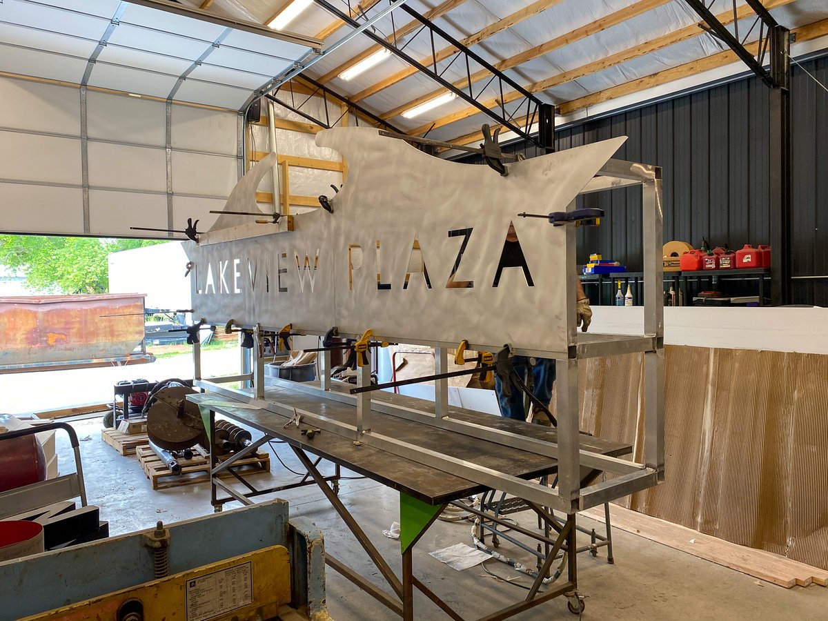 yoursignsource's tweet photo. LakeView Plaza sign is almost finished! #signstudio #notjustsigns #completevisualmarketing #signmonkeys #signshop #nwasigns #wevegotyourback #yoursignsource #progresspic #intheshop #lakeviewplaza #centertonar #centerton #outfittersconstruction #monumentsign #exteriorsignage https://t.co/HQLMUhFXx4