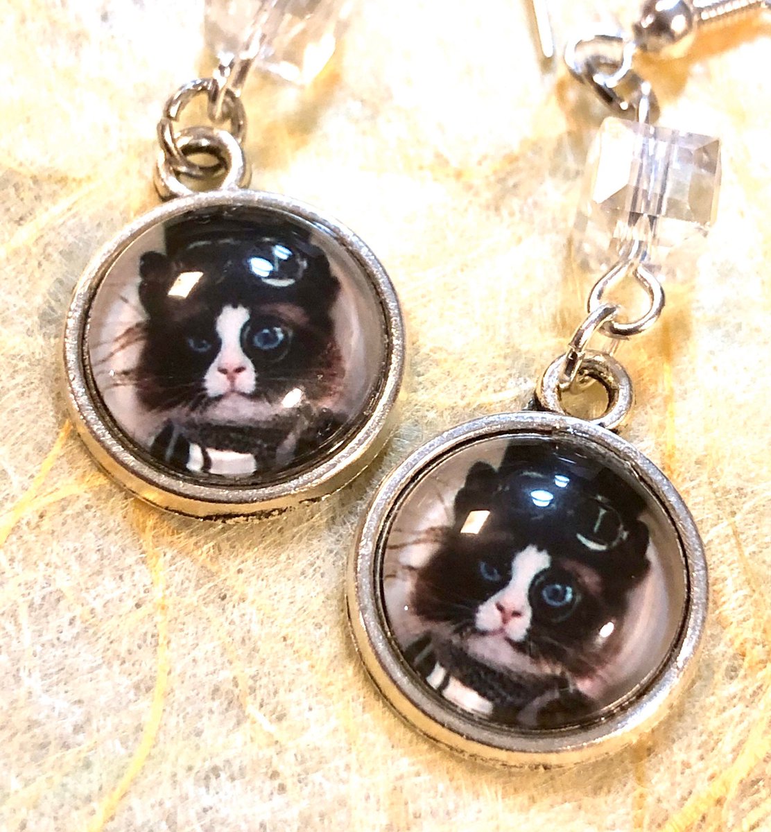 Excited to share this item from my #etsy shop: Steampunk Kitty Cabochon earrings, Blue Eyed Cat with Top Hat, Monocle & Goggles, crystal cube, Silver Casing, Cat Lover, Veterinarians etsy.me/2Wpprzb