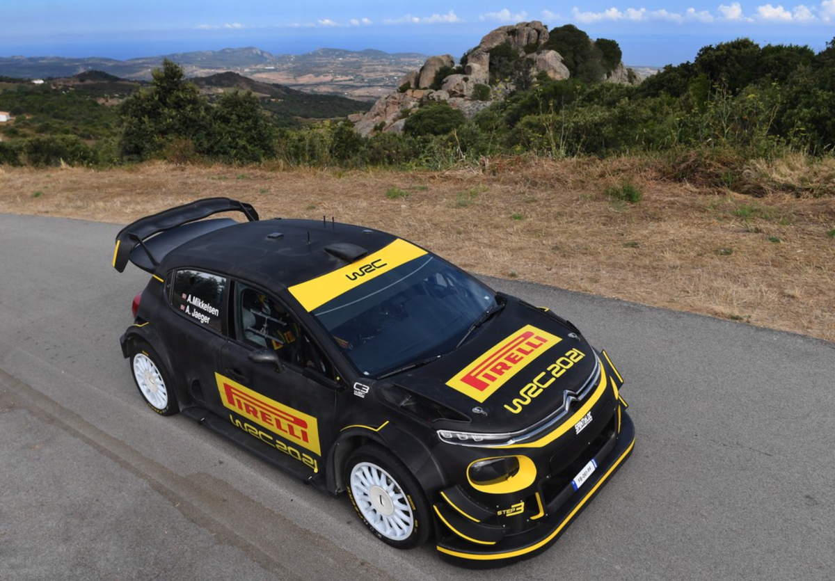 AM89news's tweet photo. #andreasmikkelsen #wrc @OfficialWRC @redbullmotors @pirellisport #pirelli #rally @CitroenRacing @ompracing @redbull #test #fightbacktowrc @GoPro #citroen #c3 #sardinia photos by pirelli (⬇️) #mikkelsen today on tarmac https://t.co/bg22HXkwRg