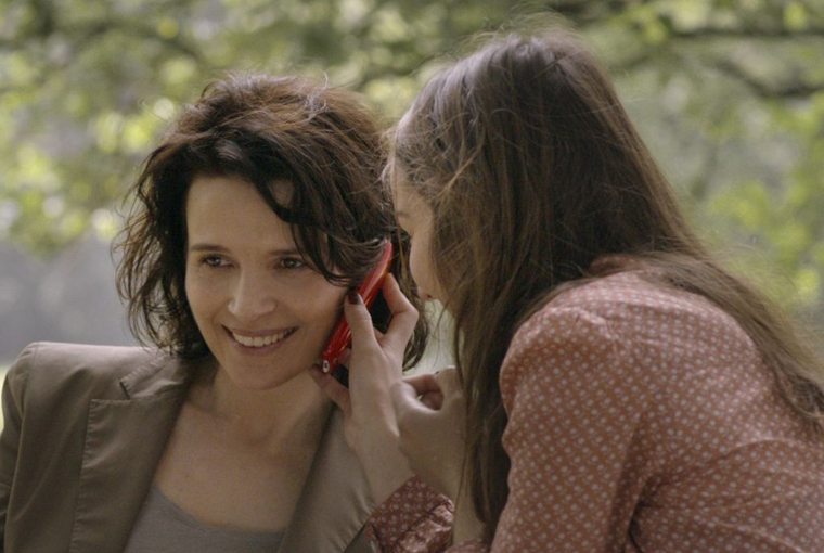 Elles dir. Małgorzata Szumowska (2011)- I had to check my tab at one point to make sure I wasn’t watching Pornhub. But this movie earns it. It’s a sharp and explosive exploration of power dynamics, agency and desire. An interesting double feature with Verhoeven& #39;s 2016 Elle.