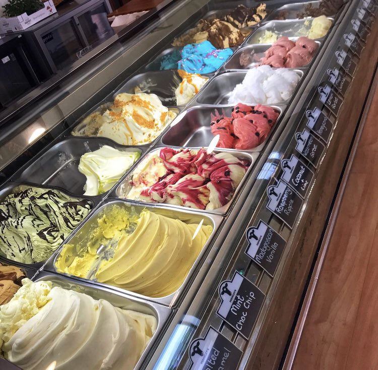 dodgethenorm's tweet photo. Ever walked 3 miles for icecream to find their card machine was broke &amp; you had no cash on you? Nope? Just us then 😬🙄 (a 3 mile walk back again it is then!) #thedairybarn #icecream #walk #ferneleys https://t.co/8OvPkVo6W4