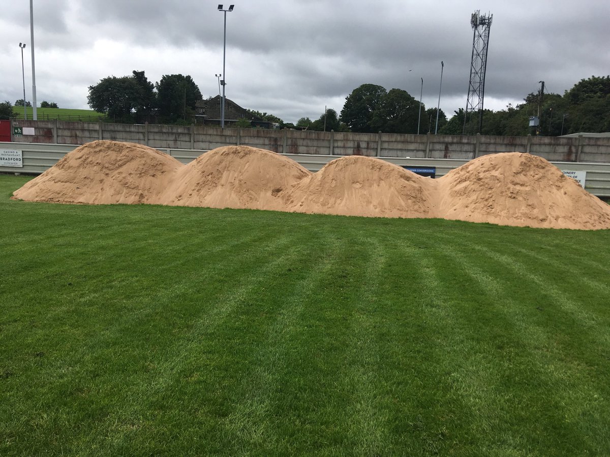 BeakerTAFC's tweet image. Don’t know what Dennyfield will look like when it has a covering of 80 tons of sand!!