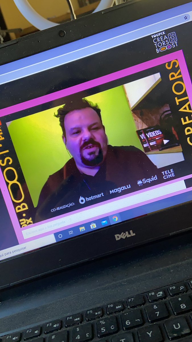 Pati_carneiro's tweet photo. #creatorsboost2020 @youpix @CamiloCoutinho baita aula 🎬👩🏽‍💻 https://t.co/v7XcmkrcOf