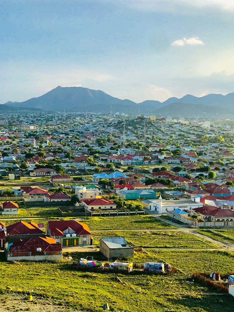 HusseinidowAli's tweet photo. No description can truly capture the mysterious majesty of the views you'll see in #Borama, yet only a few words can describe it.

It’s about time that Somalis wake up &amp; change the narrative, that we find our voice &amp; reclaim our own stories.
📷 sadik
#Borama #SomaliaTurns60 https://t.co/pEjbAgycB4