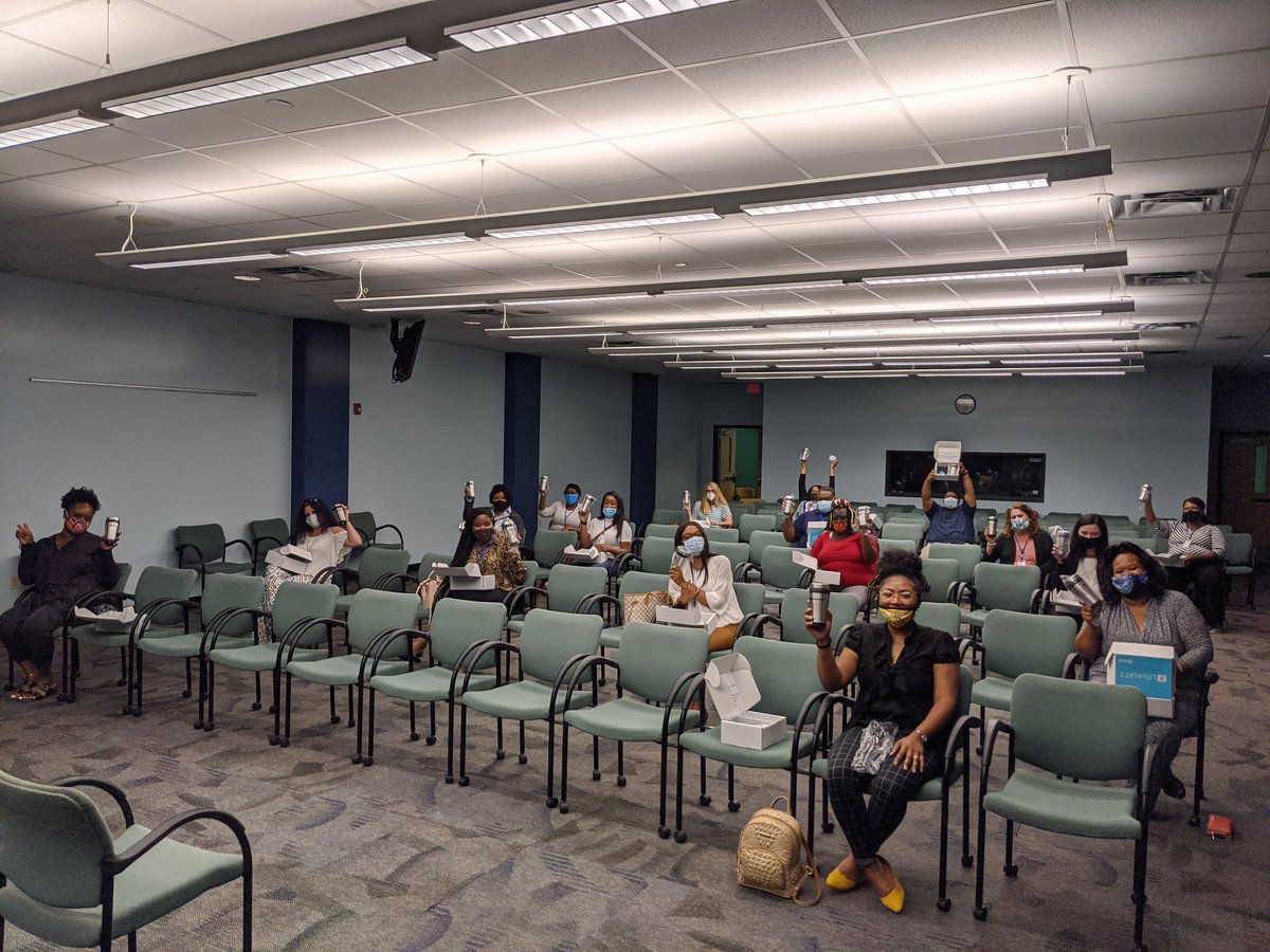 Welcome to our new employees that started today! Happy to have you here at AT&amp;T! #lifeatATT