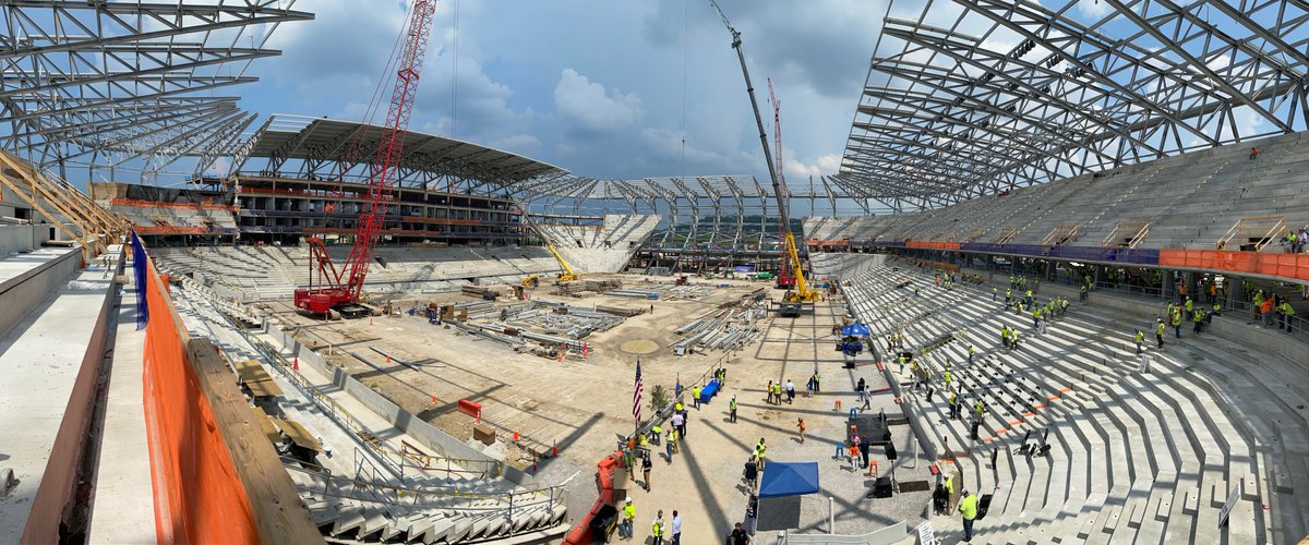 steelfabinc's tweet photo. Topping out the FC Cincinnati Soccer Stadium.  We are extremely proud of our entire team. https://t.co/MeamNF0unJ