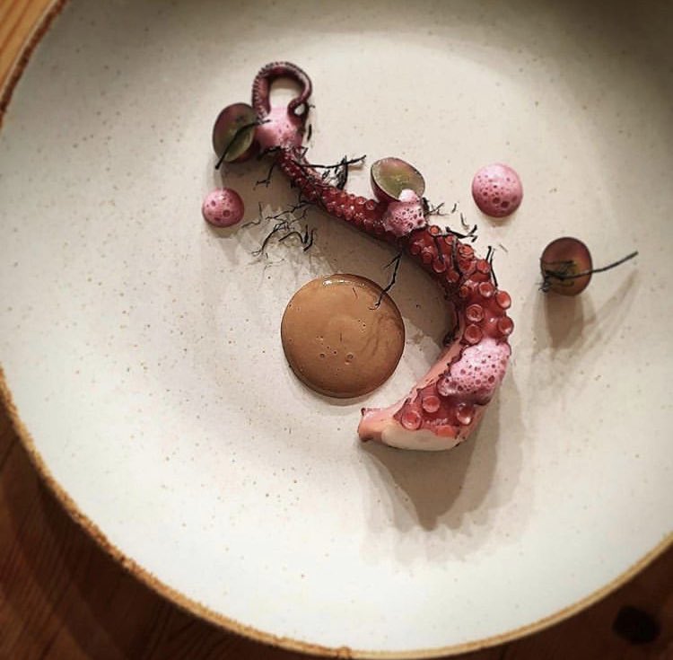 Tom Mackins tweet media