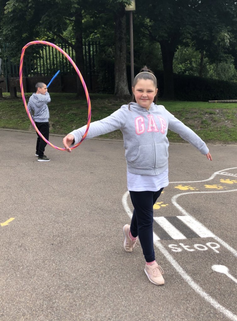 MissNelsonNYP's tweet photo. Y6 had so much fun playing yard games today. They thoroughly enjoyed being in each other’s company once again. #backtoschool #finalfewdays @NantYParcSchool https://t.co/HJJKjKLmwK