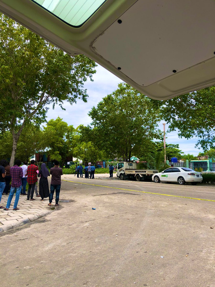 Sobira5081's tweet photo. A day spent wisely 😇♥️
Love for 
#Humanity &amp; #MyNation🇲🇻 
#ERTResponse &amp; #PFASession 
#MyLifeasanEmergencyResponder
#MyLifeasaPSSPFATrainer 
#Volunteerism 
#13July2020 
#MRC https://t.co/eJxnnIAyVF