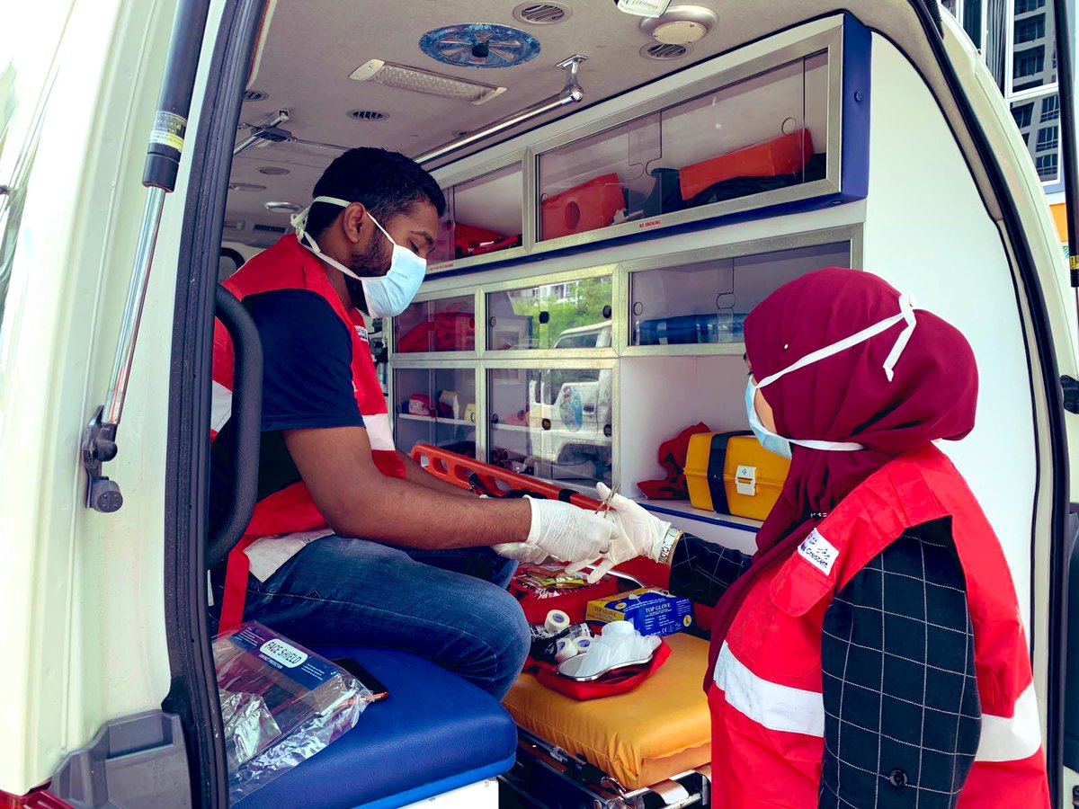 Sobira5081's tweet photo. A day spent wisely 😇♥️
Love for 
#Humanity &amp; #MyNation🇲🇻 
#ERTResponse &amp; #PFASession 
#MyLifeasanEmergencyResponder
#MyLifeasaPSSPFATrainer 
#Volunteerism 
#13July2020 
#MRC https://t.co/eJxnnIAyVF