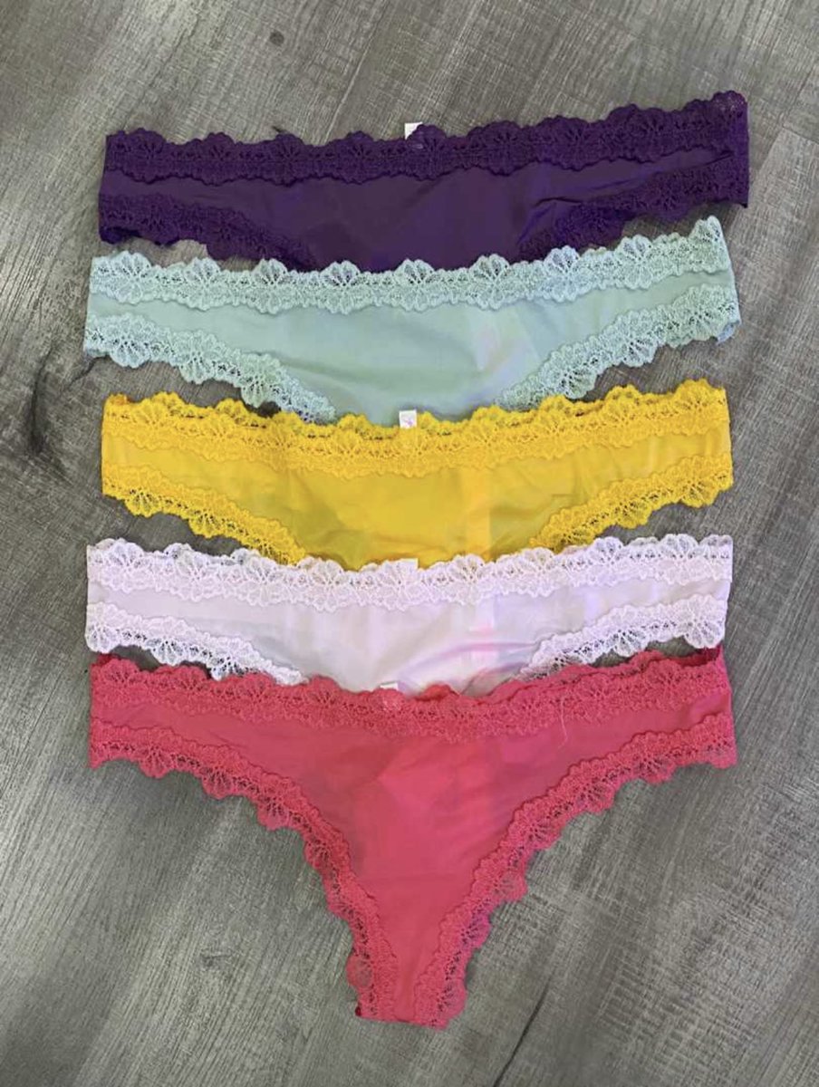 BondealStore's tweet photo. Victoria Secrets Panties🙋🏾‍♀️👅
📲+50948423929 (Whatsapp) #victoriasecrets #panties #bondealstore https://t.co/gzNizLv6PM