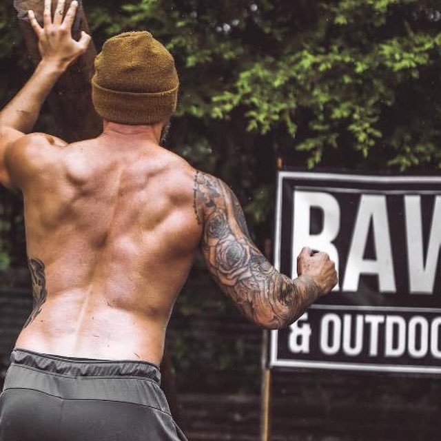 RAW & OUTDOOR tweet media