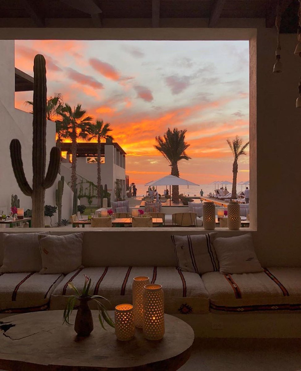 RoomPornCo's tweet photo. Views. for. days. https://t.co/8K1KjlbKak