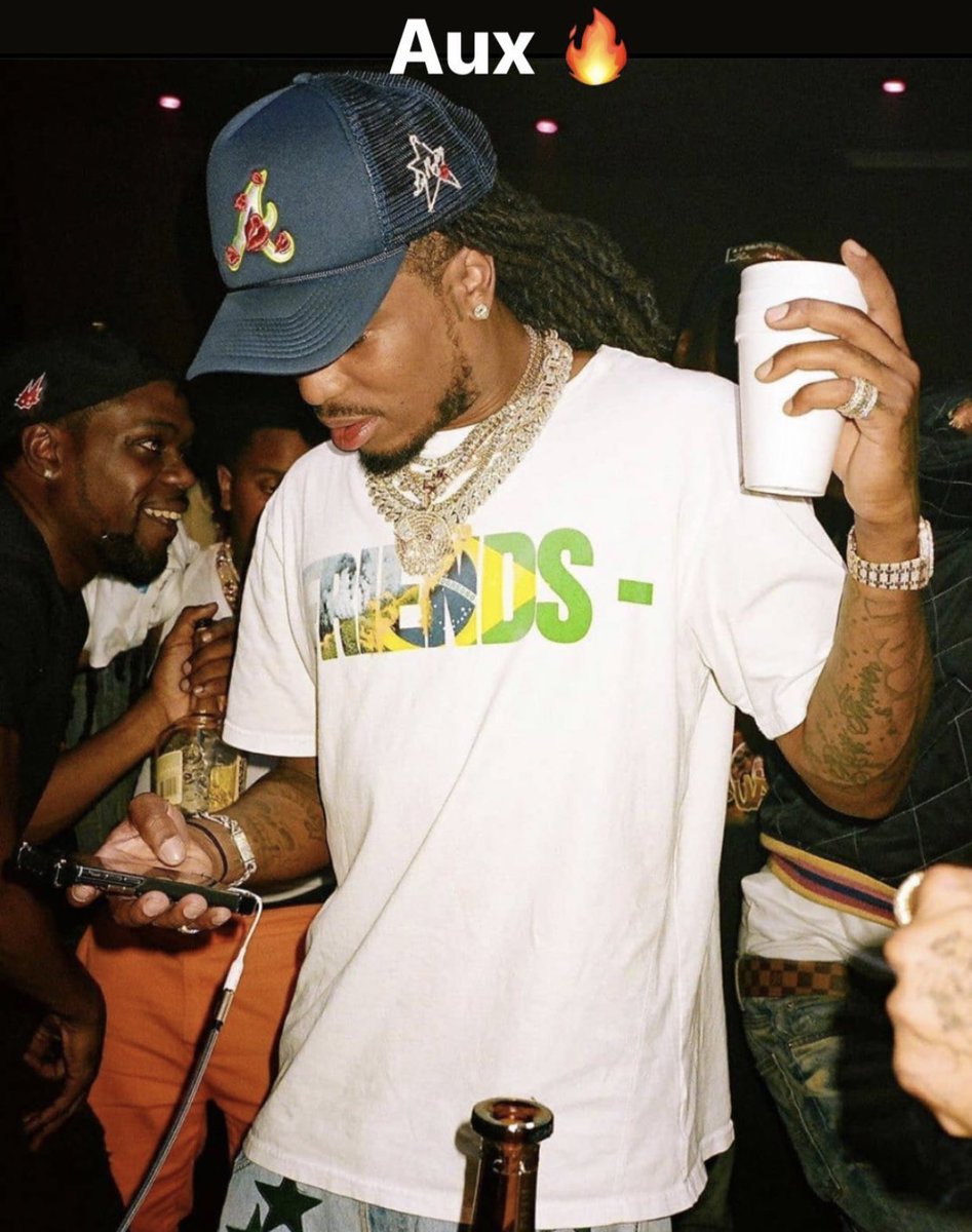 RappinHuncho's tweet photo. AUX. https://t.co/75pXY4GYcv