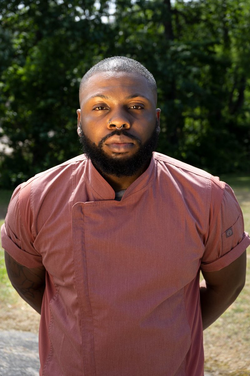 ChefProsperGawd's tweet photo. My Name is Keyhone “KT” Russell. 
I left the prestigious Culinary Institute of America to be an entrepreneur.
I specialize in healthy Afro-Latino cuisine.
I am now one of the best young Private Chefs in NYC. 

I’m here to help Athletes ,Creatives, Entrepreneurs &amp; Podcasters 🙏🏿 https://t.co/13fDpPHLZG