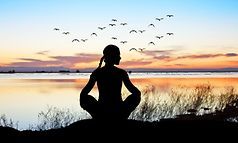 Nach der Schule erst mal eine Pause machen und in Ruhe durchatmen – davon träumen viele 🥰. Die Lücke im Lebenslauf trifft aber nicht überall auf Begeisterung. Diese fünf Argumente überzeugen jeden Skeptiker!  buff.ly/32N0YoL