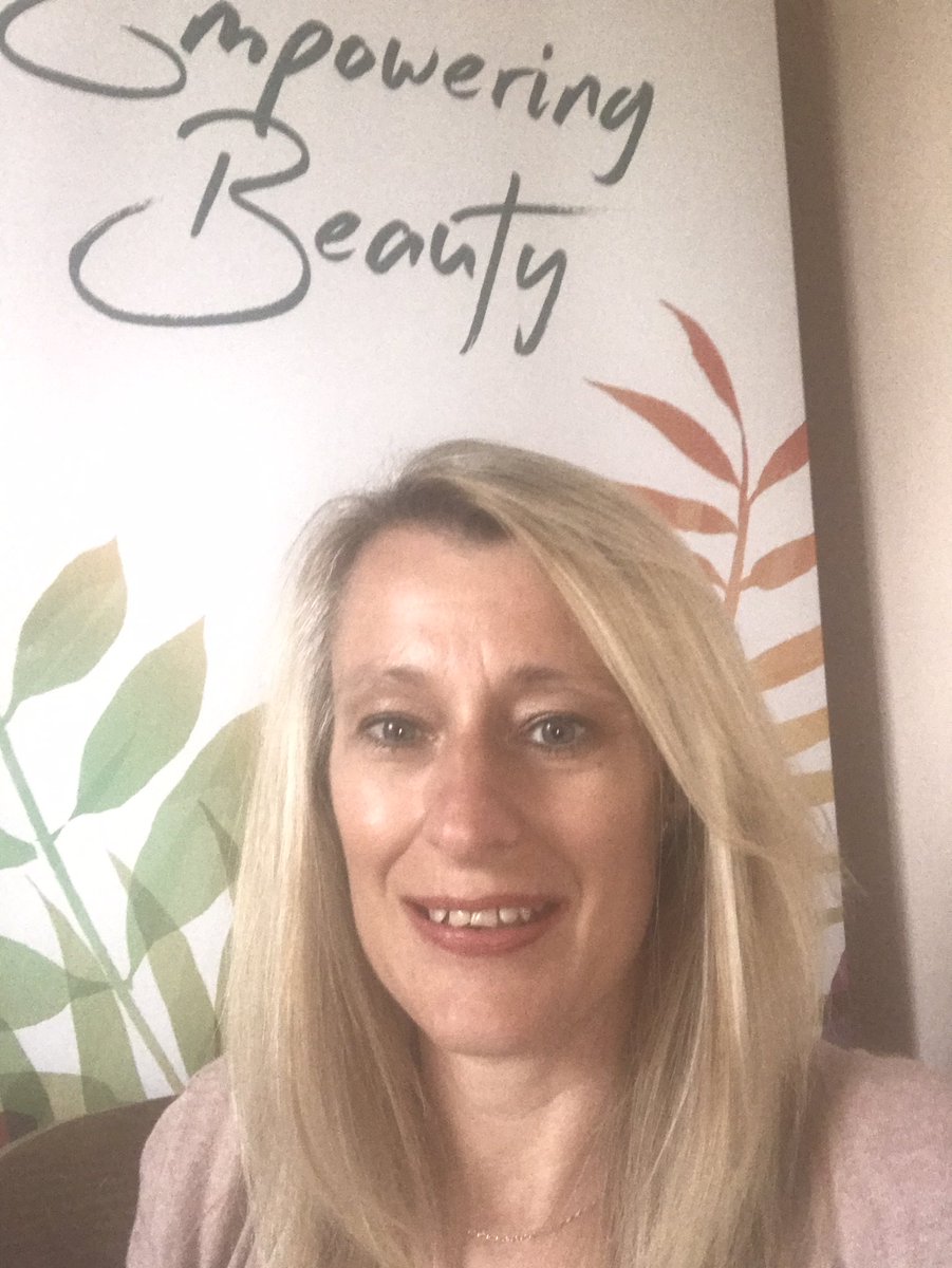 littlehez's tweet photo. I didn’t particularly like the face mask, they’re not for people, who like myself, like to talk!
I'm Still very happy to have my hair done though 🥰
#FeelingHuman #FeelingGood #HairCut #NaturalBeauty #TropicAmbassador #LoveTropic #EmpoweringBeauty #IsaBody #IsaLife https://t.co/W1R8L8A6vn