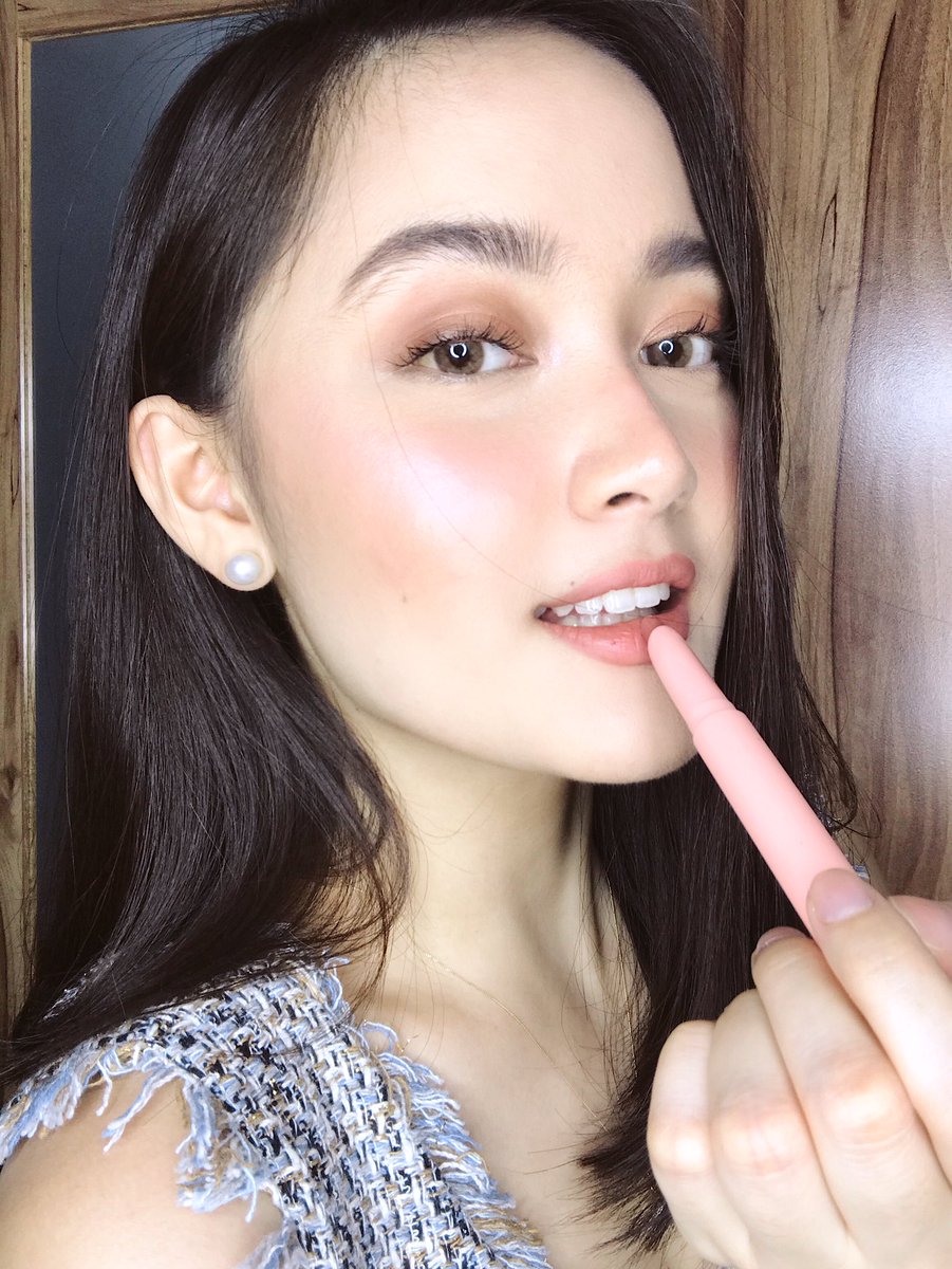 viacarriillo's tweet photo. #HappySkin 🤍✨ https://t.co/9tvnlQfrFe https://t.co/W2MwvahmrQ