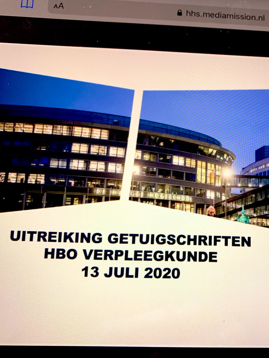 Trots op onze dochter, vandaag haar diploma HBO verpleegkundige in ontvangst genomen. #geslaagd #dehaagse NL is een gemotiveerde verpleegkundige rijker!
