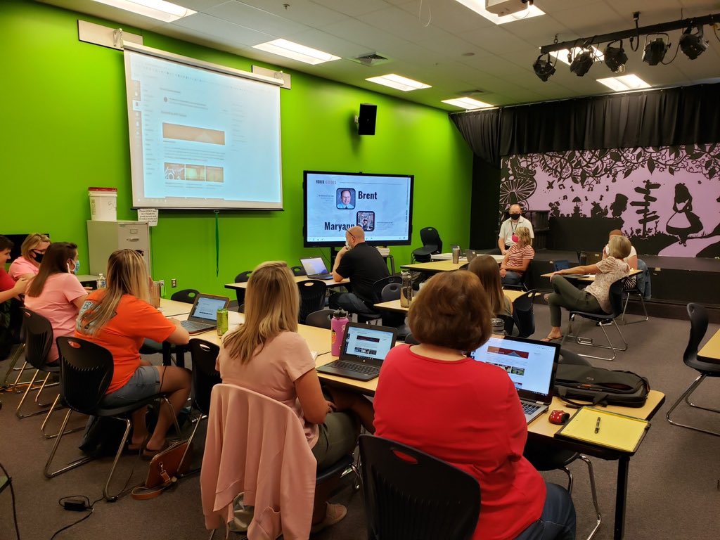 nick_r_harris's tweet photo. Week two of our WSD Canvas Design Academies is under way! Over 80% of WSD teachers from K-12 will be ready to use Canvas as our LMS this fall so students (and parents) will have a consistent learning experience whether they’re at home or at school! 
#dedicatedteachers #wsdedtech https://t.co/6go3UBBJcD