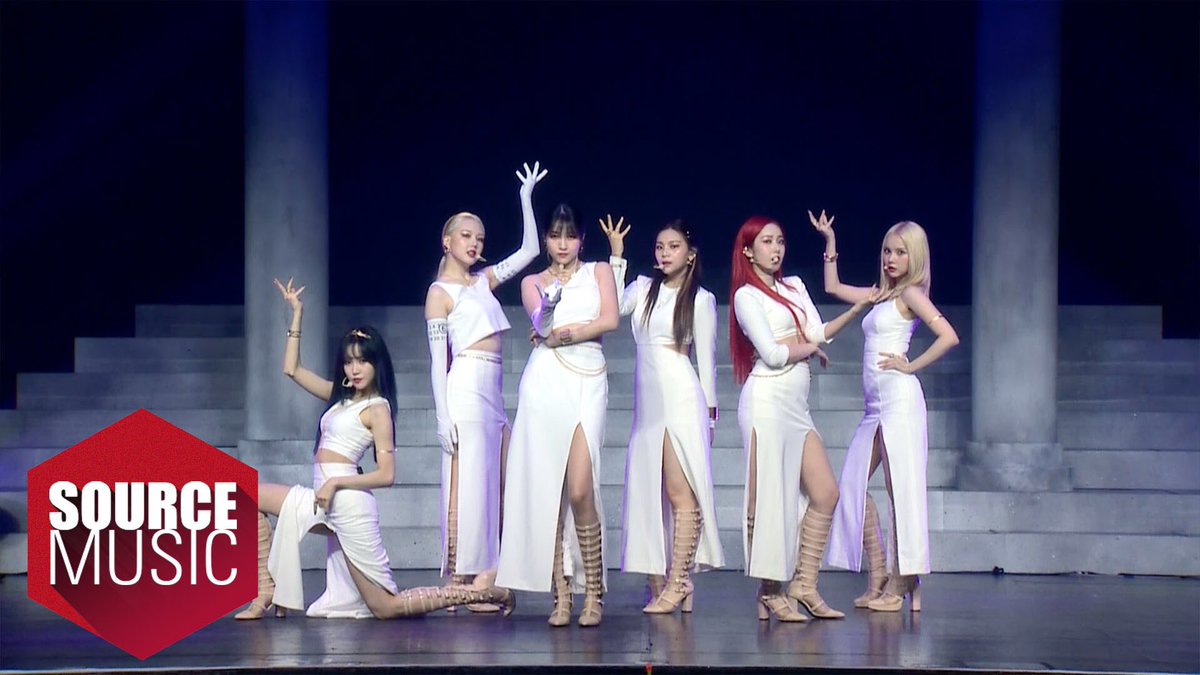  #여자친구  #GFRIEND #Apple  #Showcase Performance #回_Song_of_the_Sirens   https://www.vlive.tv/video/202639  