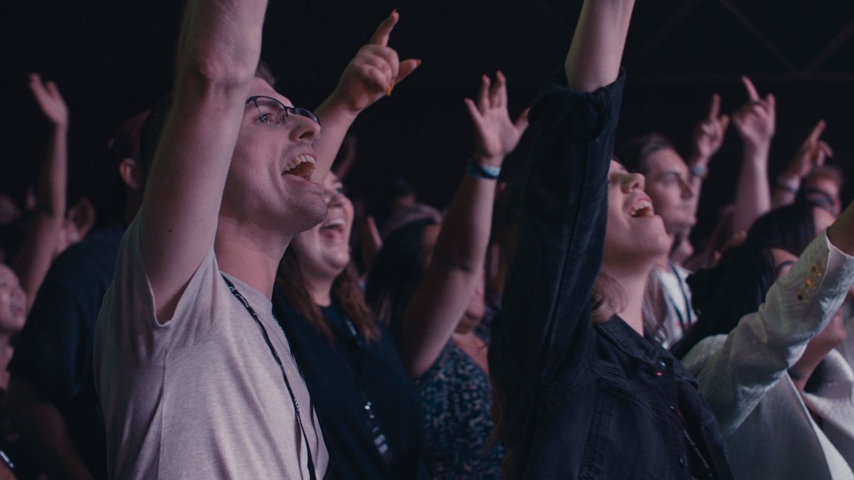 cbcdocs's tweet photo. 'Something tells me this is where I belong." Seven Toronto millennials who found religion through C3 Church: https://t.co/V9LMe6Nzua @c3toronto https://t.co/RsKgS1YOF8