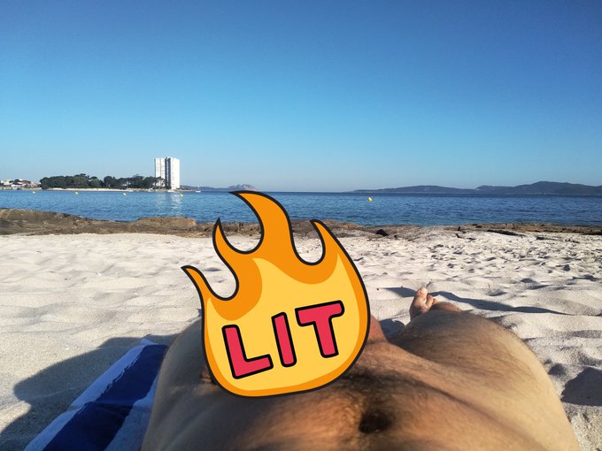 D&iacute;a de playa nudista, foto completa en mi Onlyfans 😜🔥  https://t.co/FGfoIWQ5nY https://t.co/u1J51YEA<a href="/tag/especialpelirrojas"class="tags"><span>#especialpelirrojas</span></a>