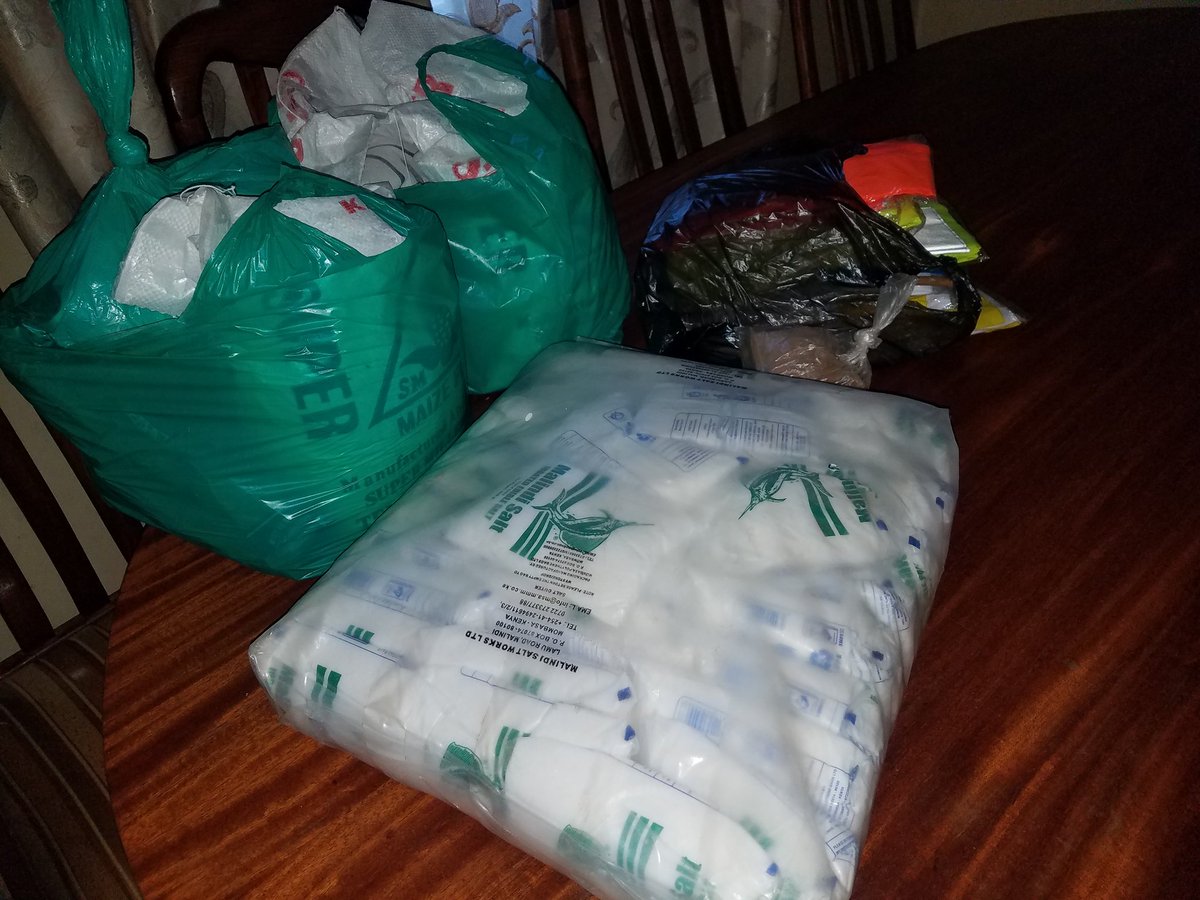 dambafou's tweet photo. Today our founder @DambaIbrahim2 has received a carton of salt, flour plus clothes as donations to distribute to the vulnerable people out there. Let's keep the spirit going on and donate to us with the little you've the almighty will bless you more. 
☎️0787905800/0705216726. https://t.co/dtW5BsgWlP