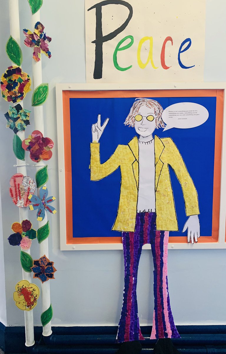 MissHollymealey's tweet photo. Perfect inspiration for a #journeyforpeace John Lennon &amp; @yokoono @StVincentsL12 #PEACE @probertsstvin @Alicep1975 @AlisonJ01984050 ☮️🌸🌼☮️🌺🌼 https://t.co/pmG4QKF5YR