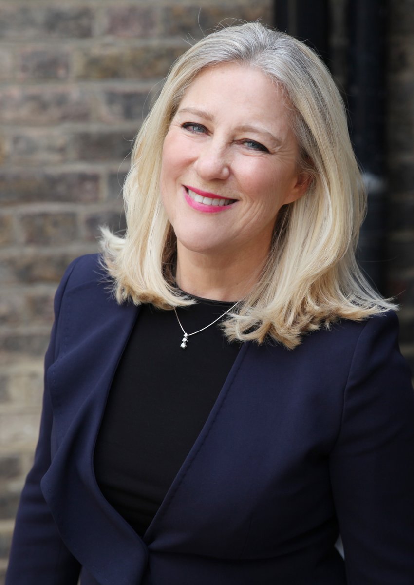 thebarcouncil's tweet photo. "Is this what it’s like to be dumped on Twitter rather than face to face?" Amanda Pinto QC, Chair of the Bar, describing MoJ's approach to attempting to push through extended court hours to tackle it's own "deliberately maintained" backlog.

Read more https://t.co/dx0Y0A7dju https://t.co/r22TjCDHy5