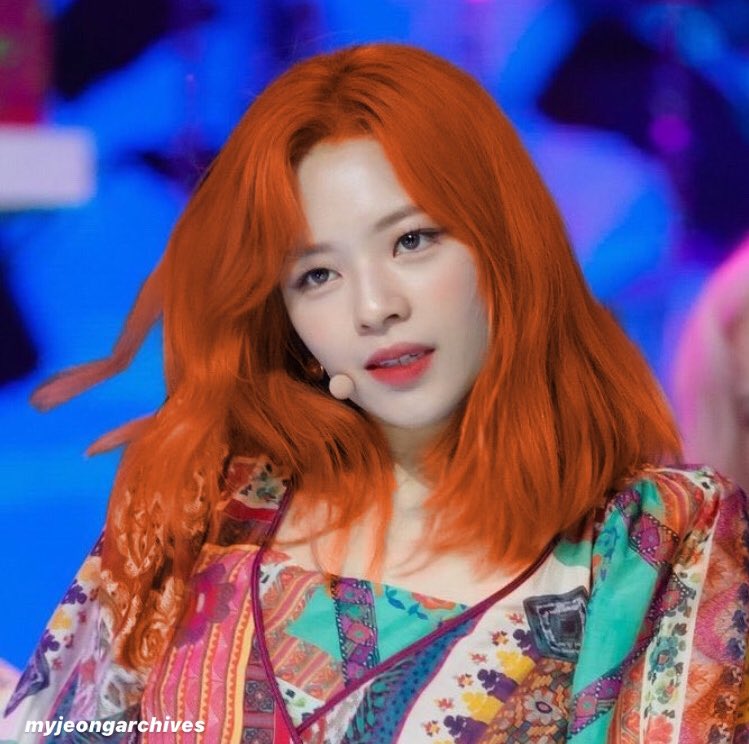 jeongyeon pics tweet media