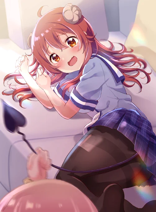 シャミ子が悪いんだよという絵です 