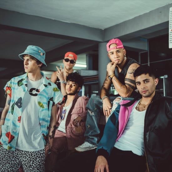 leclercamacho's tweet photo. mike wazowski as @CNCOmusic - a thread https://t.co/bN8buof4QD