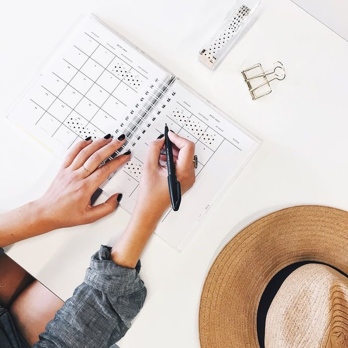 _NAOLB_'s tweet photo. Happy Monday! As a small business owner, the best thing you can do is take time this afternoon to plan the week ahead and come up with goals. Identify the tasks that are likely to help your business in the long run, and what has to be completed by the time Friday rolls around! https://t.co/te4JMg3GP5