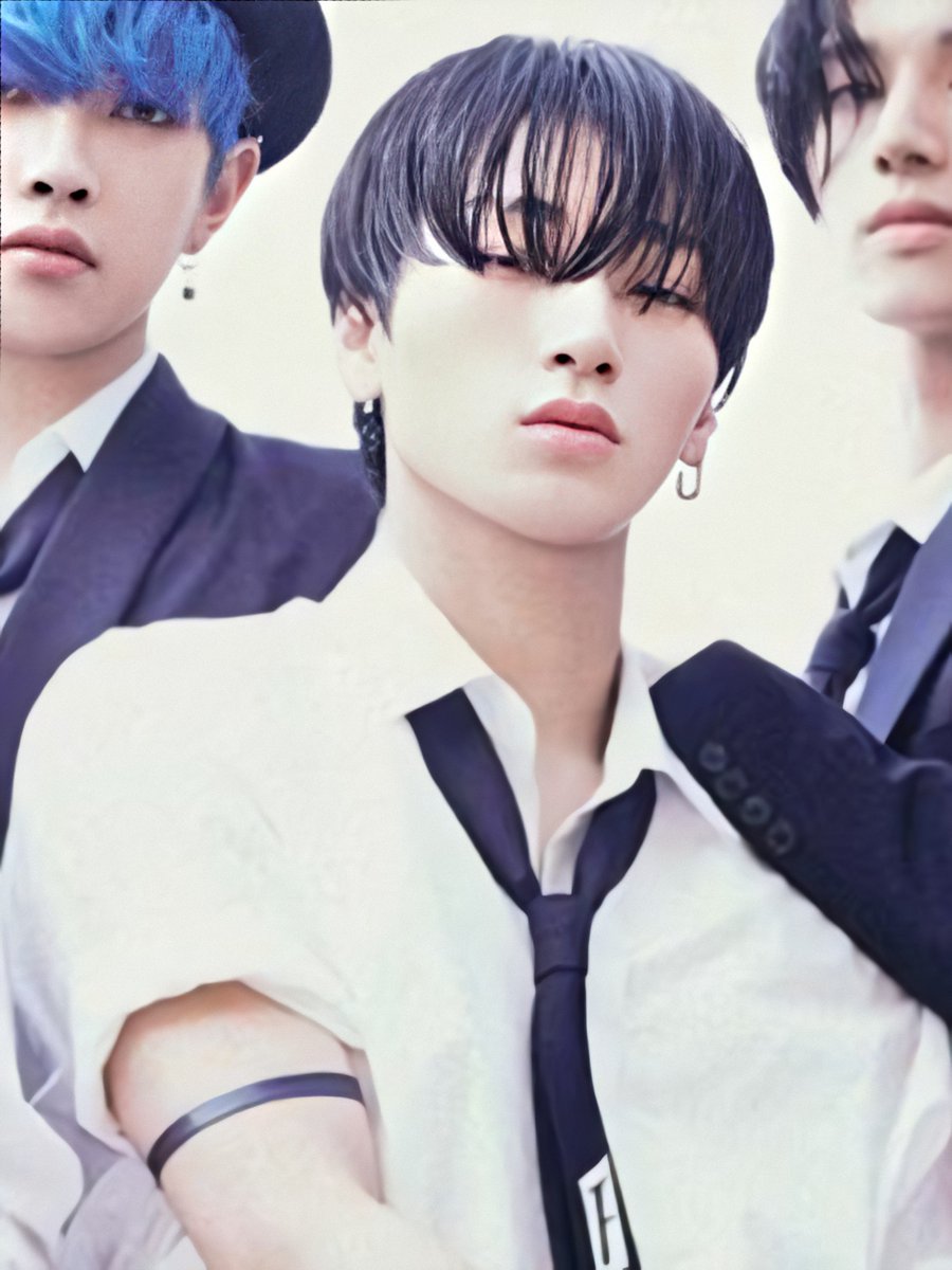 picsofsan's tweet photo. EXCUSE ME CHOI SAN
˗ˏˋ #SAN #산 #최산 #ATEEZ #에이티즈 ˎˊ˗ https://t.co/2TrG5RvkKB