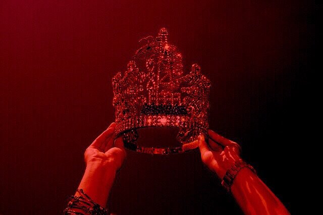 seongsmystery's tweet photo. taegyu soulmate au 

In one lifetime, you're lovers. In another, you'd be each other's worst enemy. Nobody has memories of their past lives. But Taehyun does. He vividly recalls how crown prince Beomgyu killed him. And that very same person is now sleeping on his lap peacefully. https://t.co/Z768IoKUF9