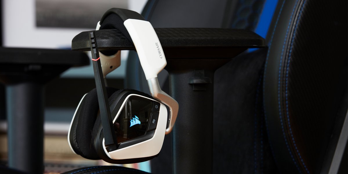 CorvusClan's tweet photo. Yo no me la jugaría aunque quedan bien en cualquier sitio...
🎧Void Pro Wireless https://t.co/v4OC06eD7z

#corsair #VoidPro @CorsairSpain https://t.co/nx01LHGzQh