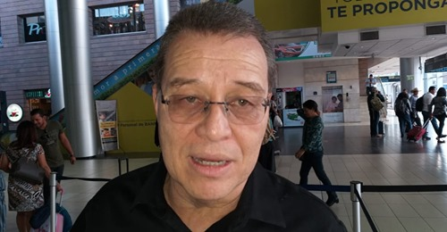 #AméricaNoticias #Honduras 
“Toda Honduras quiere un cambio de Gobierno; necesitamos gente decente que dirija el país”: Arístides Mejía
radioamerica.hn/?p=627534