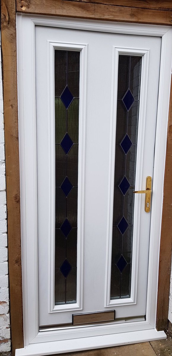 ClairsDoors's tweet photo. Hello
Before and after pictures of some composite doors fitted in walsall today #doorco #vertuoso #staffordshire #windowsdoors
01785 714554 https://t.co/FnAkQ0kRoB
