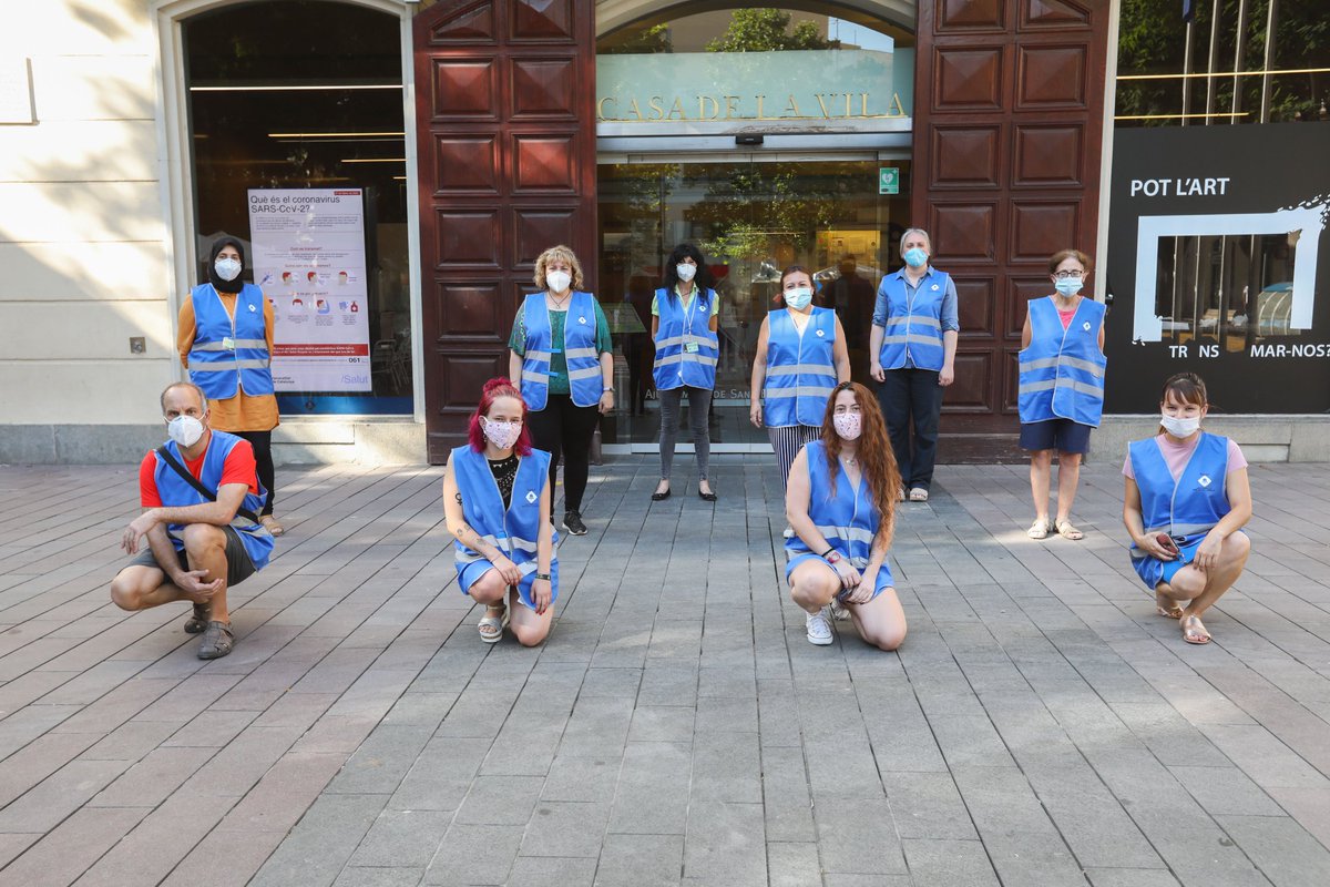 SBNoticies's tweet photo. Xarxa de persones voluntàries a Sant Boi per a fomentar hàbits i conductes saludables entre la població per prevenir la transmissió de malalties i millorar la salut de la comunitat https://t.co/RO77xA2ns0 #santboi #salut https://t.co/48yBys9ypj