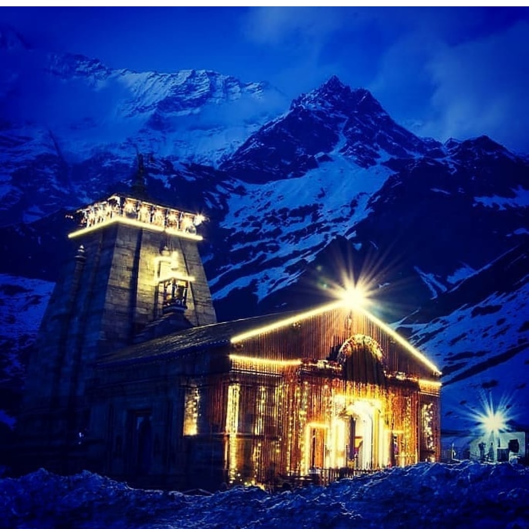TempleKedarnath's tweet photo. जय हो जय हो शंकरा 🙏 #केदारनाथ #ॐ_नमः_शिवाय https://t.co/wNaDEwQcsH