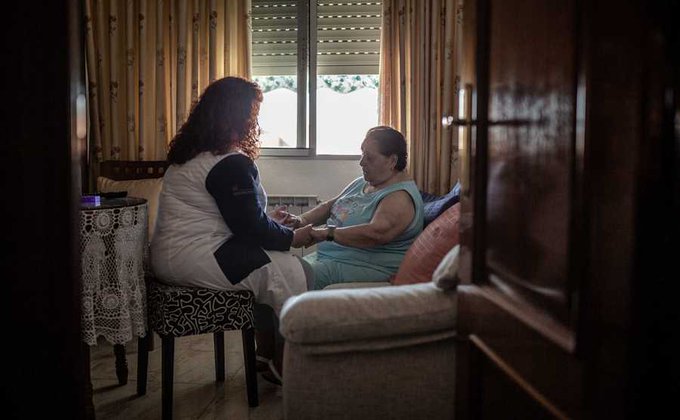 La crisi de cures i l'ecològica en el centre de la pandèmia #COVID19. Perquè l'actual sistema ens porta sempre més precarietat i desigualtats, i a la nova normalitat ens haurem d'arremangar per models com l'#ecofeminisme
El meu article a <a href="/sosteniblecat/">Sostenible.cat</a> 👇
sostenible.cat/opinio/un-sist…