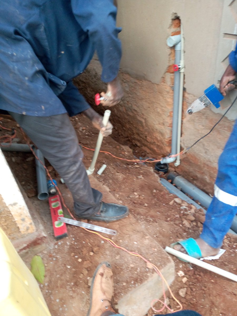 QassimSsim's tweet photo. #plumbing works DM me #EngineeringUg https://t.co/OM0jLQ9g3t