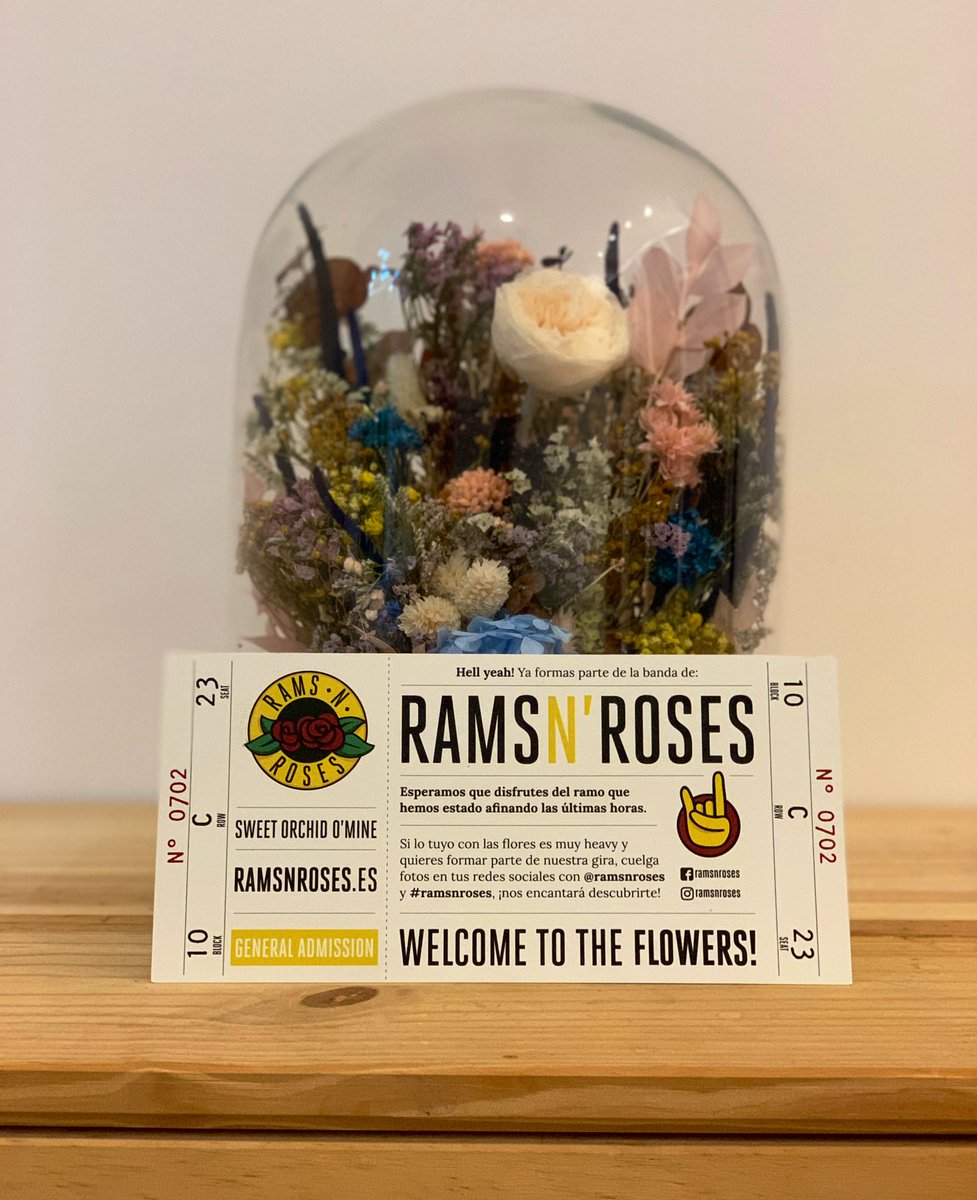 Shht's tweet photo. Welcome to the flowers 🤘 @ramsnroses_es https://t.co/v7FX1ZgiQ5